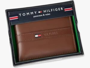 Tommy Hilfiger Mens Leather Ranger Passcase Wallet