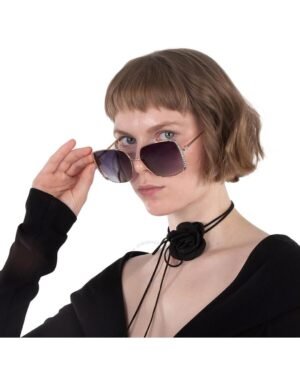 Guess Women's Rose Gold Rectangular Sunglasses : GF0409-28T