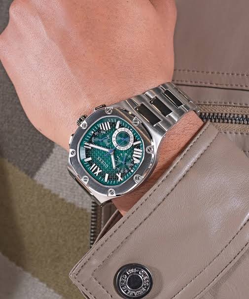 Women’s Luxury Stainless-Steel Watch – USA-Inspired Elegant Design